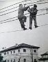 C Toma, anni 50, operai dell'Adriatica al lavoro in riviera Beldomandi (Fabio Fusar)